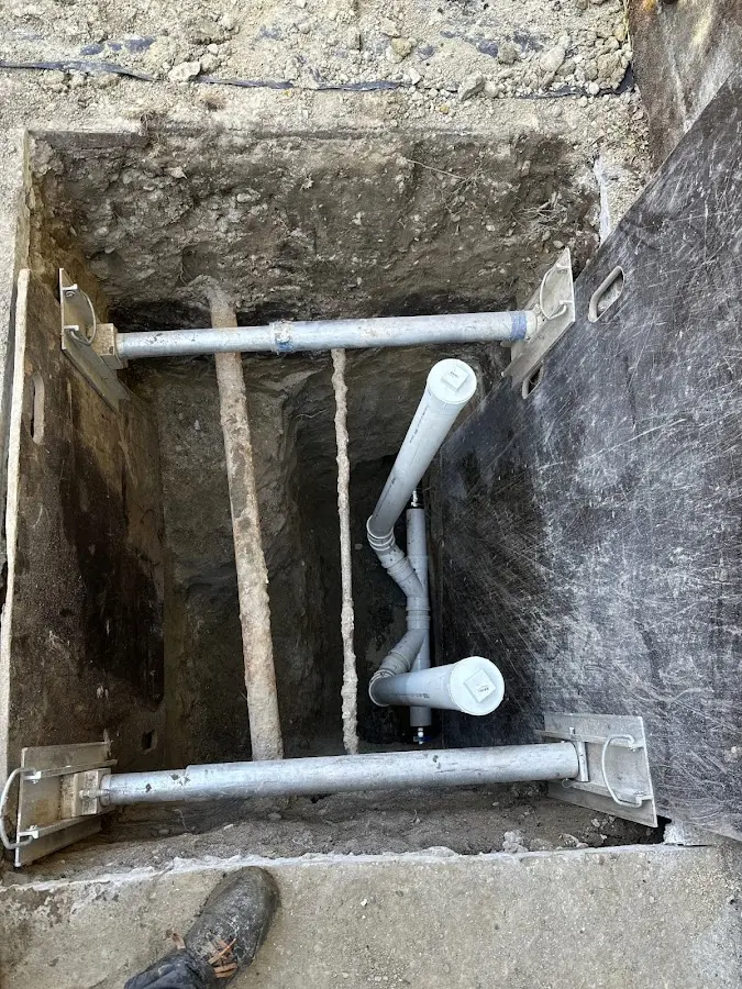 Experienced plumber completing Drain Cleaning work in Boyertown